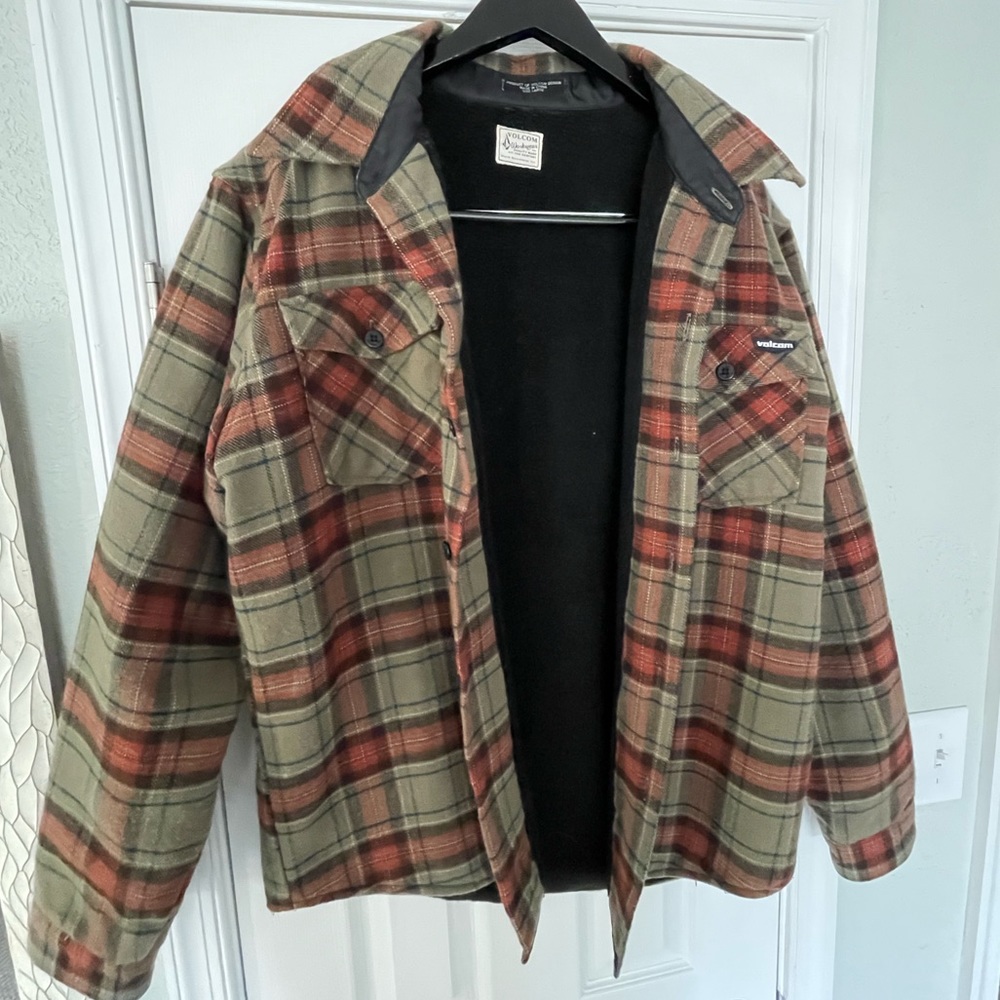Volcom Workwear Sherpa lined flannel!